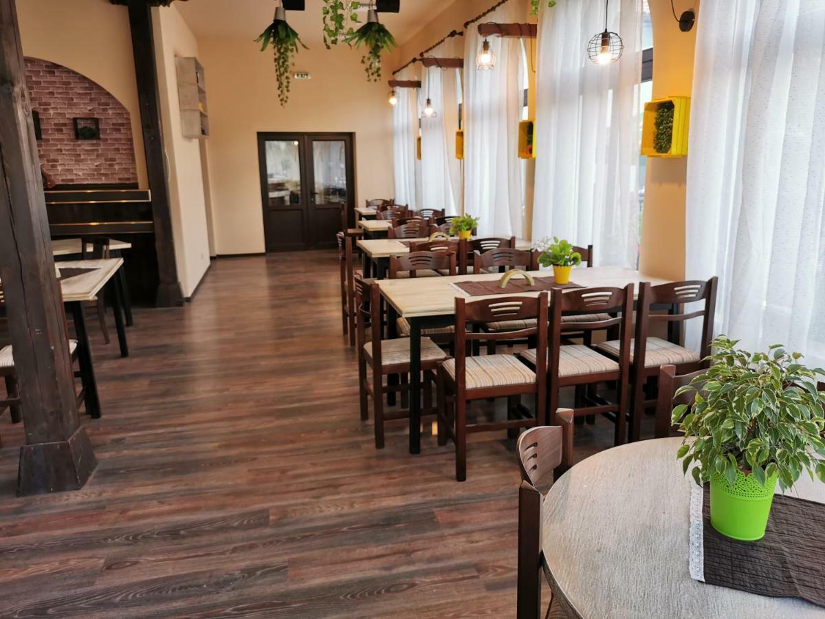 特罗扬 Комплекс Антик酒店 外观 照片