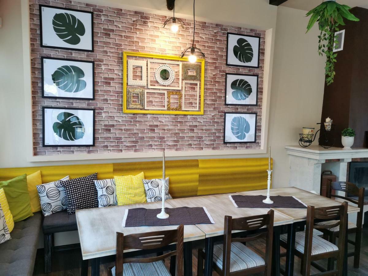 特罗扬 Комплекс Антик酒店 外观 照片